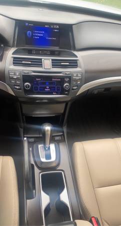 2013 Honda Crosstour - cars & trucks - by owner - vehicle automotive... for sale in Tulsa, OK – photo 4