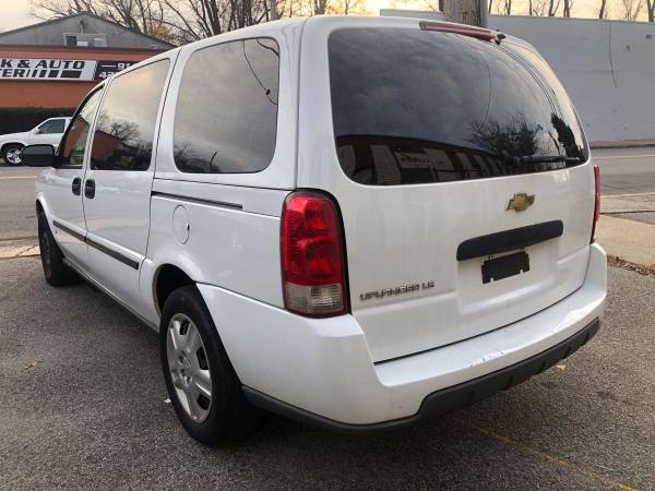 2006 Chevrolet uplander for sale - cars & trucks - by owner -... for sale in Yonkers, NY – photo 8