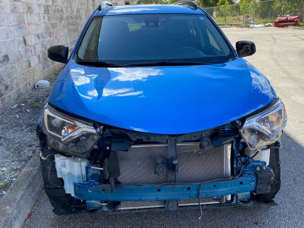 2018 Toyota RAV4 RAV-4 28-k miles - - by dealer for sale in Hialeah, FL – photo 6