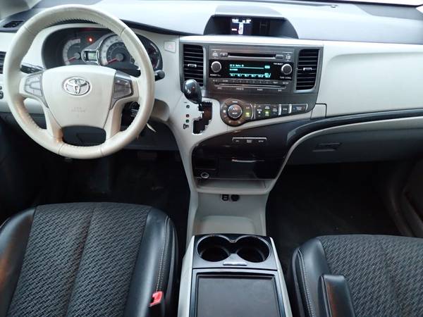 2013 Toyota Sienna SE FWD Mini-van, Passenger for sale in La Vista, NE – photo 11