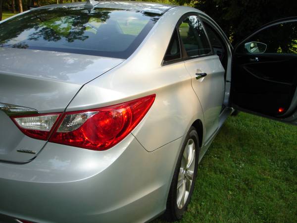2011 Hyundai Sonata Limited for sale in Lexington, KY – photo 8