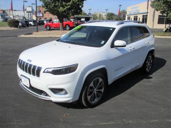 2019 Jeep Cherokee Overland - - by dealer - vehicle for sale in Leavenworth, MO – photo 3