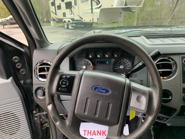 2012 FORD F-250 SUPER DUTY XLT - - by dealer - vehicle for sale in Barre, VT – photo 11