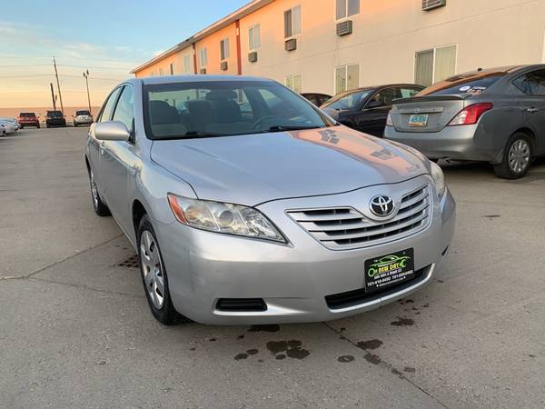 2008 Toyota Camry XLE - cars & trucks - by dealer - vehicle... for sale in West Fargo, ND – photo 2