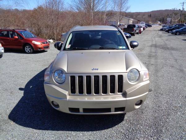 2010 Jeep Compass Sport 4x4 4dr SUV CASH DEALS ON ALL CARS OR BYO for sale in Lake Ariel, PA – photo 3
