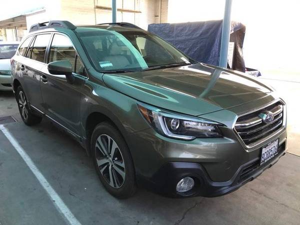 2018 Subaru Outback 2 5i Limited Wagon 4D w/18K Limited EyeSight for sale in Bend, OR – photo 4