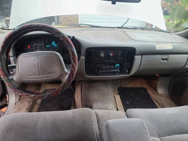 1995 chevrolet caprice, cheap - cars & trucks - by owner - vehicle... for sale in Burtonsville, District Of Columbia – photo 7