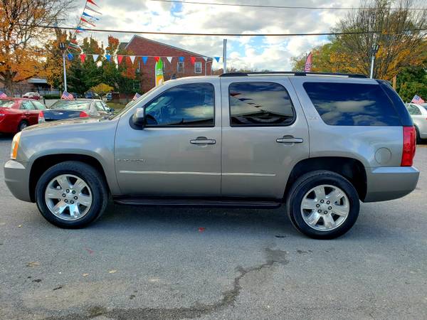 2007 GMC YUKON SLT 4X4 *FULLY LOADED *⭐+ 6 MONTH WARRANTY - cars &... for sale in Front Royal, VA – photo 8