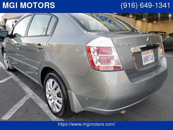 2010 Nissan Sentra 4dr Sdn I4 CVT 2.0 SR with Steering wheel mounted... for sale in Sacramento , CA – photo 5