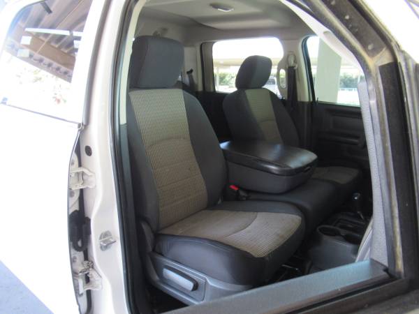 2011 DODGE RAM 5500 CREW CAB 4X4 6 7 CUMMINS FLATBED! - cars & for sale in Phoenix, AZ – photo 16