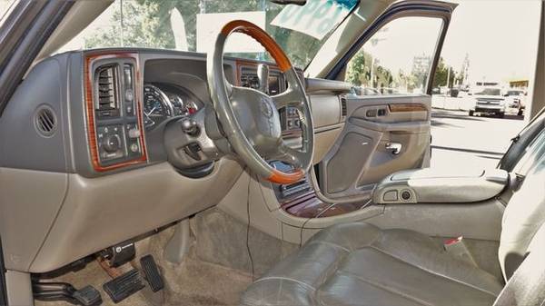 $500 Hundred off for Thanksgiving 2002 Cadillac Escalade - Super... for sale in Eugene, OR – photo 20