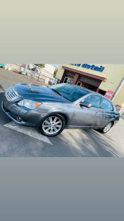 2009 Toyota Avalon Limited for sale in Downey, CA – photo 3
