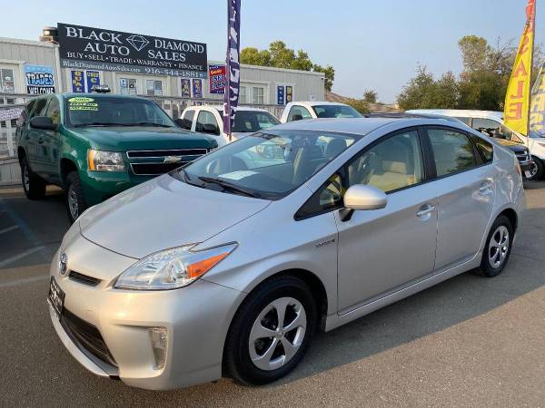 2015 Toyota Prius Three 4dr Hatchback - Comes with Warranty! - cars... for sale in Rancho Cordova, NV – photo 3
