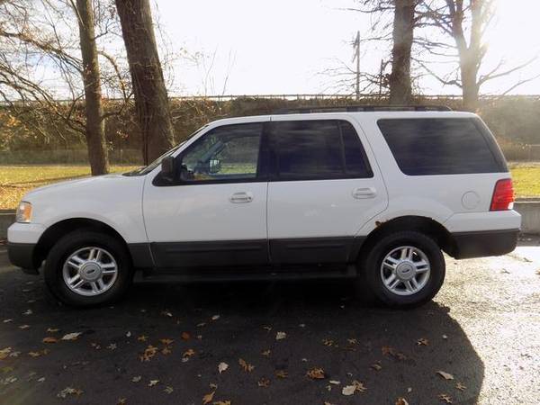 2005 Ford Expedition 5.4L XLT 4WD - cars & trucks - by dealer -... for sale in Norton, OH – photo 3