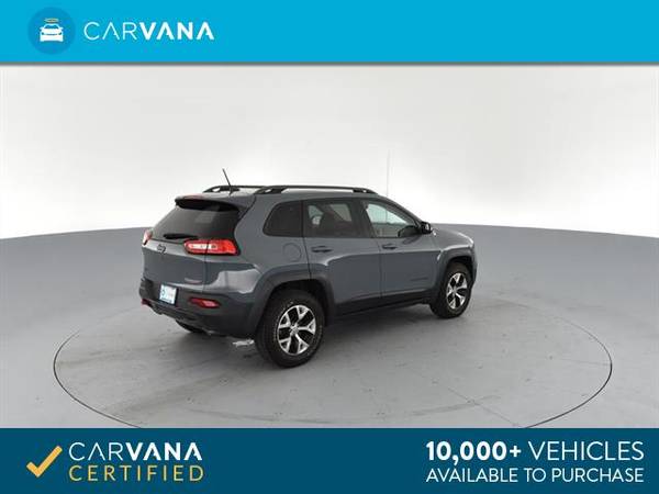 2014 Jeep Cherokee TrailHawk Sport Utility 4D suv Gray - FINANCE for sale in Arlington, District Of Columbia – photo 11