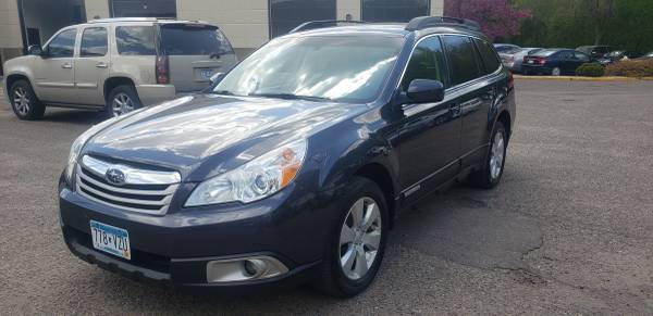 2010 SUBARU OUTBACK PREMIUM WAGON AWD, one owner clean for sale in Minneapolis, MN – photo 2