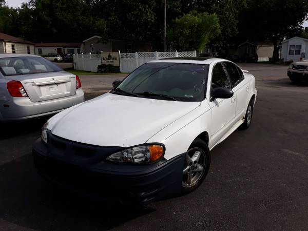 2004 Pontiac Grand AM - cars & trucks - by dealer - vehicle... for sale in Bloomington, IN – photo 9