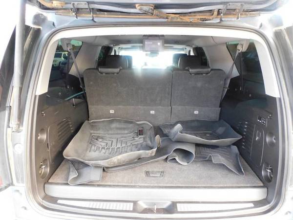 GMC Yukon XL SLT 4wd SUV Third Row Seating NAV Sunroof V8 Chevy... for sale in Greensboro, NC – photo 10