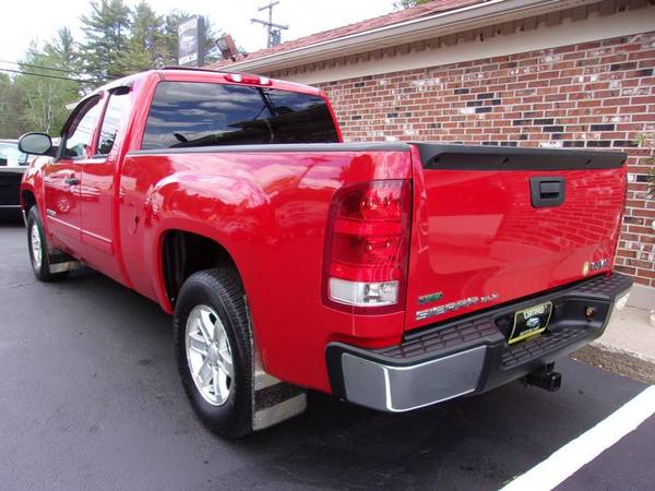 2011 GMC Sierra SLE Ext Cab 5.3 4x4, 95k Miles, Red/Black, Very Clean! for sale in Franklin, VT – photo 5