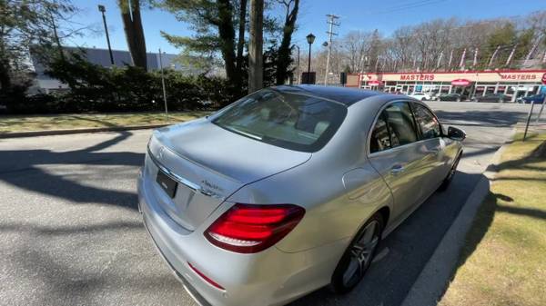 2018 Mercedes-Benz E 300 E 300 4MATIC - - by dealer for sale in Great Neck, NY – photo 20
