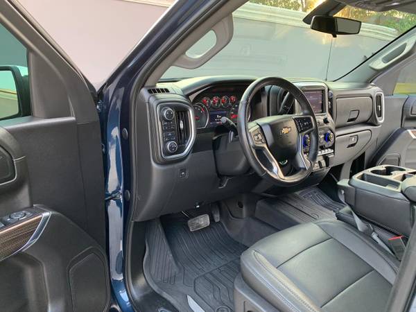 CHEVROLET SILVERADO 2019 4x4 - cars & trucks - by owner - vehicle... for sale in McAllen, TX – photo 18