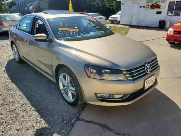 2015 Volkswagen Passat TSI One Owner 50K miles - cars & trucks - by... for sale in Highland, IL – photo 4