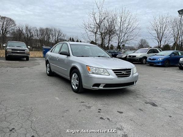 2009 Hyundai Sonata GLS 5-Speed Automatic - - by for sale in York, PA – photo 2