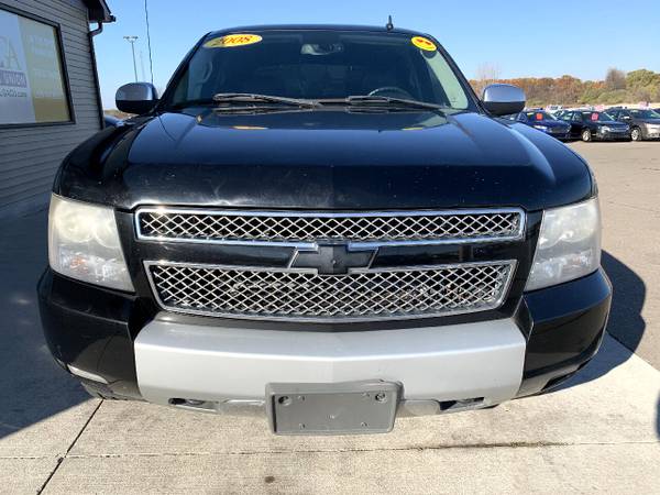 2008 Chevrolet Avalanche 4WD Crew Cab 130" LT w/3LT - cars & trucks... for sale in Chesaning, MI – photo 2