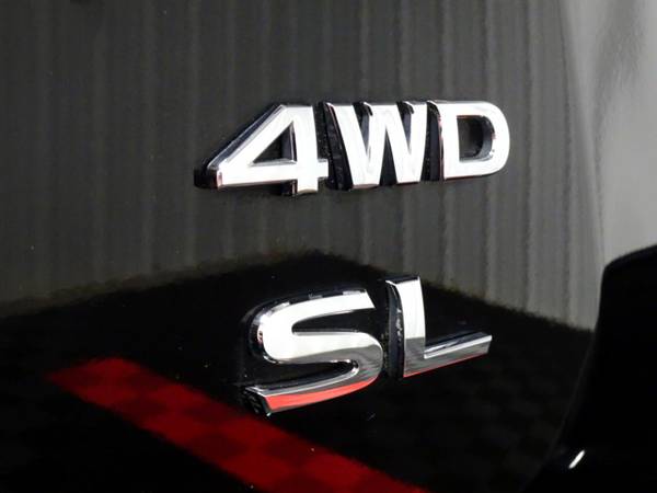 2017 Nissan Pathfinder 4WD 4dr SL hatchback Black for sale in Branson West, MO – photo 18