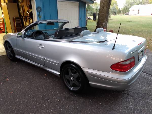 Mercedes Benz CLK 430 - cars & trucks - by owner - vehicle... for sale in Altoona, WI – photo 9