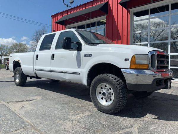 2000 Ford F250 Super Duty Crew Cab Short Bed Serviced! Clean!... for sale in Fremont, NE – photo 2