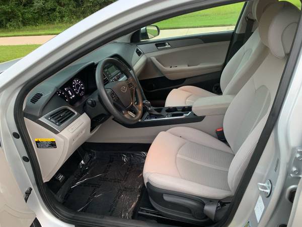 2017 Hyundai Sonata SE for sale in Collierville, TN – photo 8