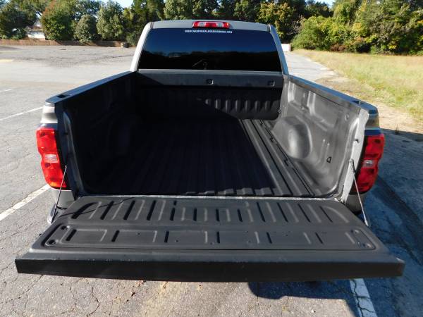LIFTED 17 CHEVY SILVERADO LT Z71 CREW 4X4 22X12 *NEW 33X12.50 MT'S!!... for sale in KERNERSVILLE, NC – photo 22