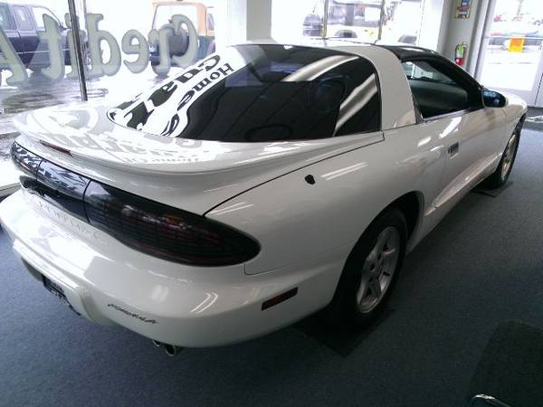 * 1996 Pontiac Firebird * Xtra Low Miles * Mint Condition * 1 Owner... for sale in Lapeer, MI – photo 6