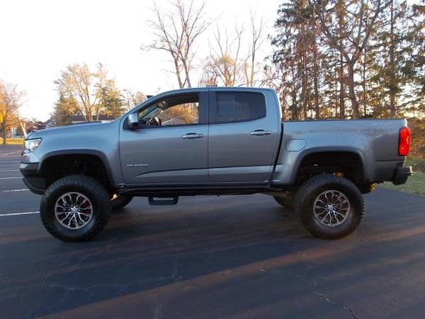 2018 Chevrolet Colorado 4WD Crew Cab 128.3 ZR2 - cars & trucks - by... for sale in Cohoes, VT – photo 4