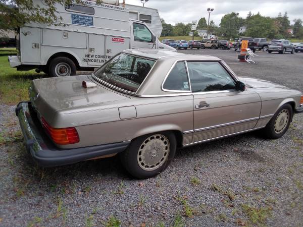 1986 Mercedes-Benz 560SL Convertible with Hardtop for sale in Amissville, VA – photo 5