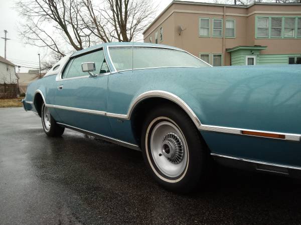 1976 Lincoln Mark iv Givenchy 50, 000 miles moonroof for sale in Cleveland, OH – photo 13