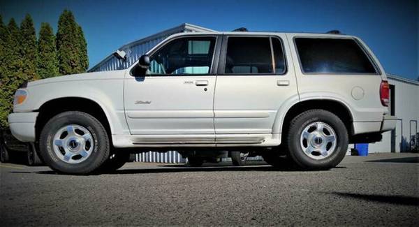 1999 *Ford* *Explorer* *4dr 112 WB Limited 4WD* Whit for sale in Portland, OR
