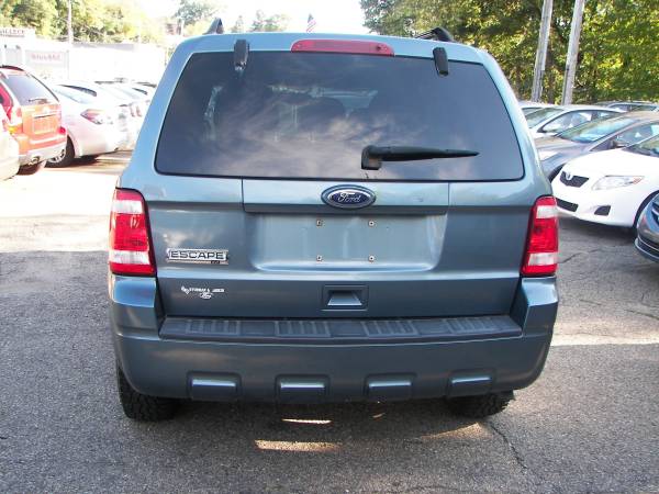2010 FORD ESCAPE XLT for sale in Pittsburgh, PA – photo 6