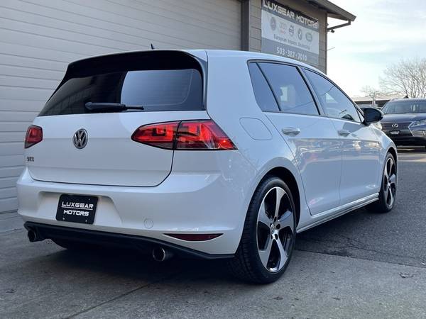 2016 Volkswagen Golf GTI SE w/Performance Pkg - - by for sale in Milwaukie, OR – photo 3