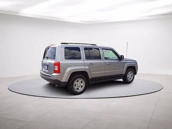 2016 Jeep Patriot Sport - - by dealer - vehicle for sale in Wilmington, NC – photo 9