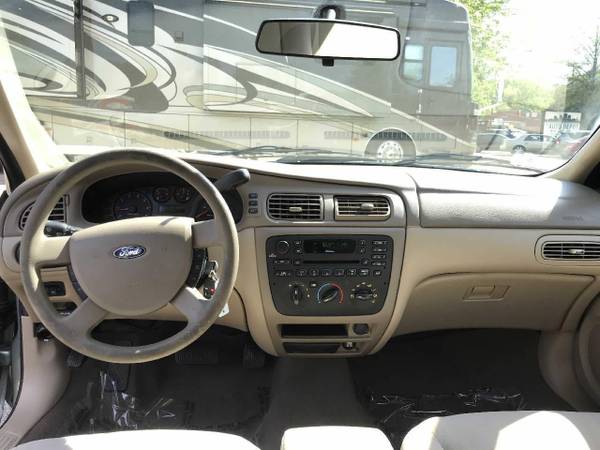 2005 Ford Taurus Wagon - - by dealer - vehicle for sale in Raleigh, NC – photo 11