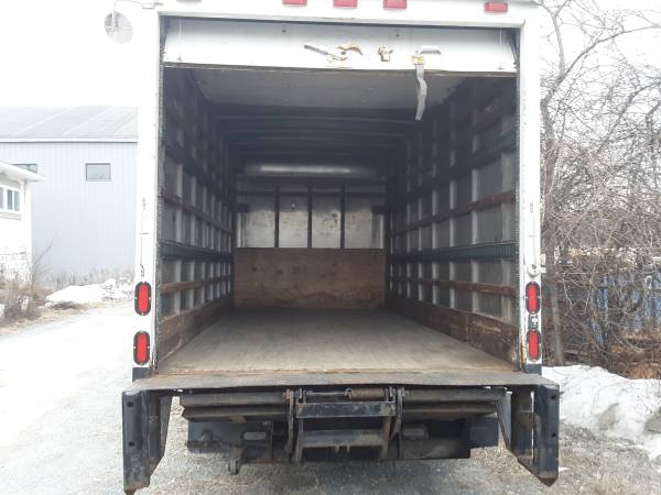 Isuzu NPR Box Truck for sale in Menands, NY – photo 2