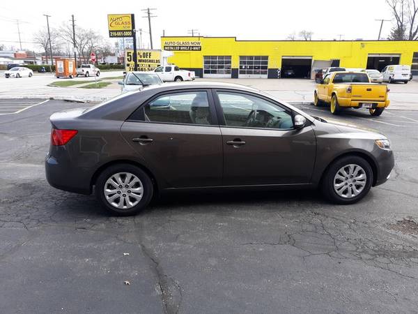 2010 Kia Forte EX - - by dealer - vehicle automotive for sale in PARMA, OH – photo 5