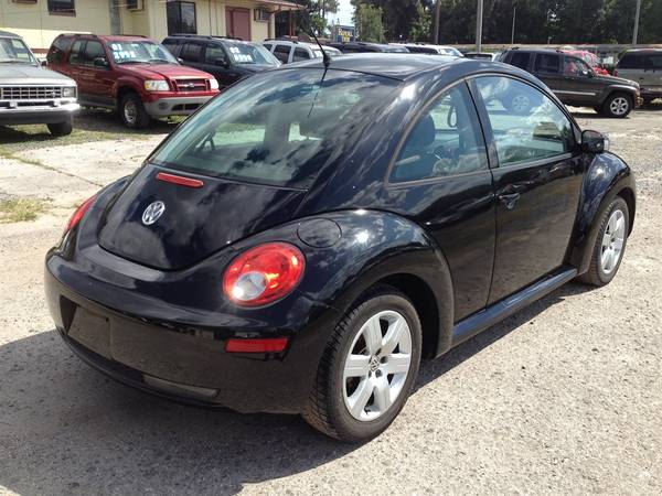 2007 Volkswagen Beetle - Visit Our Website - LetsDealAuto.com for sale in Ocala, FL – photo 4