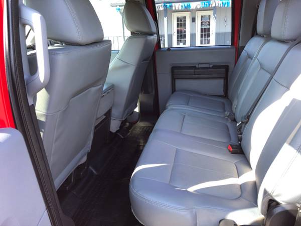 2015 Ford Super Duty F-250 SRW 4WD Crew Cab 156 XLT for sale in Pinckneyville, IL – photo 14