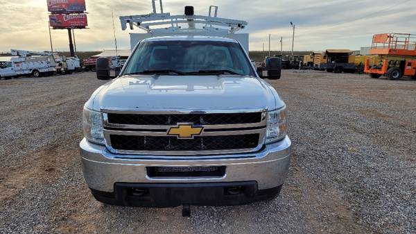 2012 Chevrolet 2500 4wd Reg Cab Omaha Hiroof Utility Bed 6 0L Gas for sale in Oklahoma City, OK – photo 3