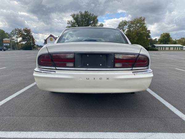 2002 Buick Park Avenue - cars & trucks - by owner - vehicle... for sale in Richmond, OH – photo 4
