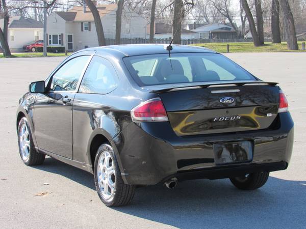 2009 FORD FOCUS*ONE OWNER**ONLY 66K*GR8 TIRES*BT*AUX*USB*COUPE*4CYL*... for sale in Highland, IL – photo 8