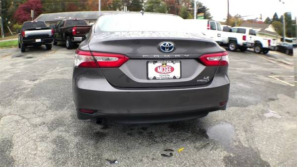2019 Toyota Camry Hybrid LE sedan for sale in Dudley, MA – photo 7